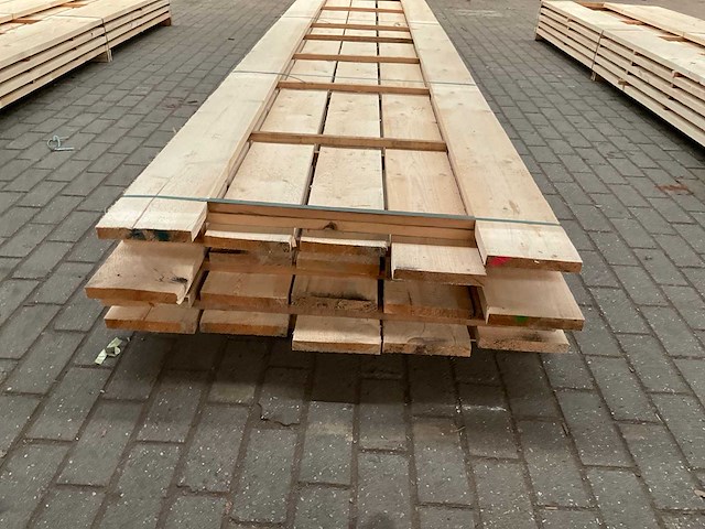 Vuren planken 30x200 mm (22x) - afbeelding 2 van  5