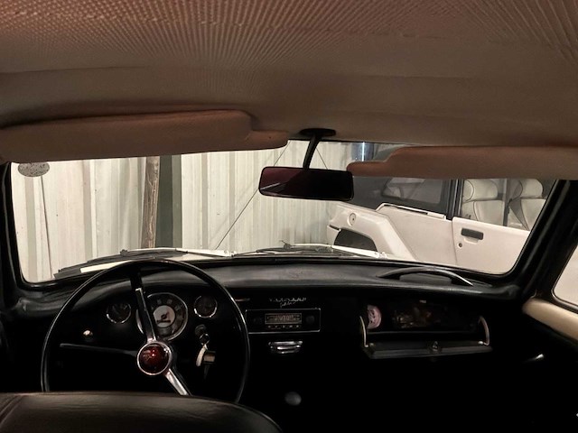 Vw - karman ghia - oldtimer - afbeelding 10 van  45