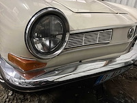 Vw - karman ghia - oldtimer - afbeelding 30 van  45