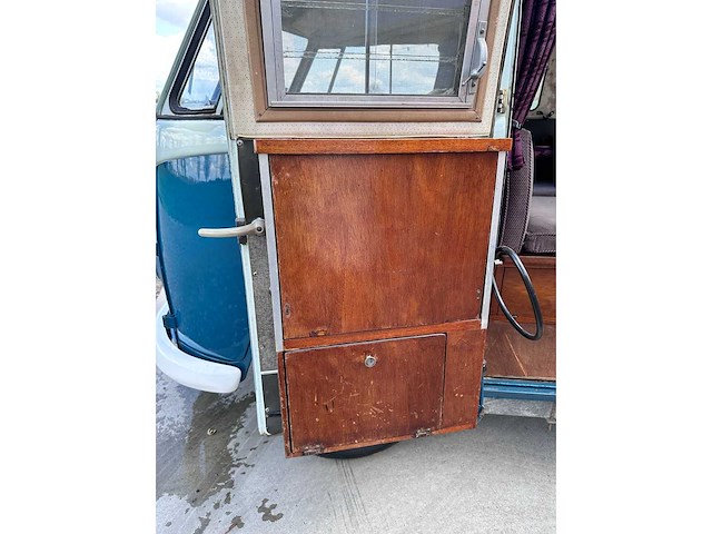 Vw - t1 camper - oldtimer - afbeelding 24 van  77