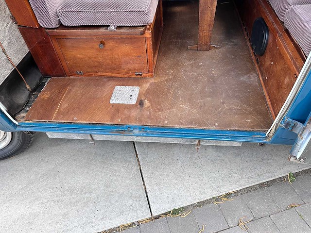 Vw - t1 camper - oldtimer - afbeelding 32 van  77