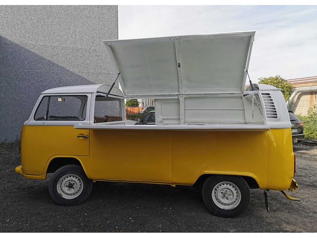 Vw - t2 - oldtimer - afbeelding 1 van  18