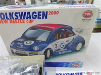 Vw beetle 1:24 burago - afbeelding 2 van  3