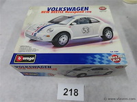 Vw beetle 1:24 burago - afbeelding 1 van  3