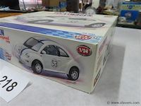 Vw beetle 1:24 burago - afbeelding 3 van  3
