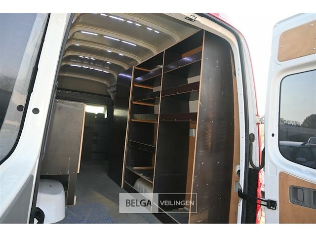 Vw crafter vrachtwagen - afbeelding 23 van  27