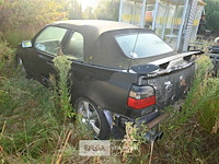 Vw golf cabrio, enkel voor vergunninghouders en erkende centra voor verschrotting - afbeelding 5 van  9