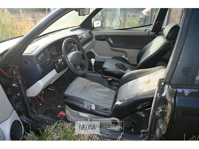 Vw golf cabrio, enkel voor vergunninghouders en erkende centra voor verschrotting - afbeelding 8 van  9