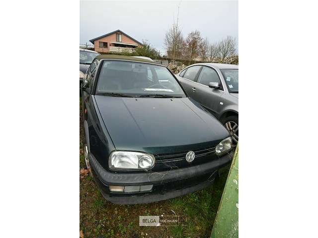 Vw golf cabriolet enkel voor vergunninghouders en erkend centrum voor verschroting - afbeelding 2 van  7