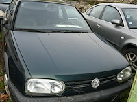 Vw golf cabriolet enkel voor vergunninghouders en erkend centrum voor verschroting - afbeelding 2 van  7