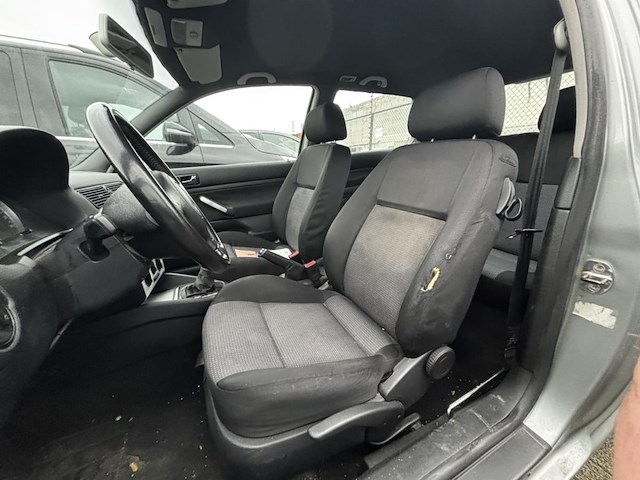 Vw golf,2003 - afbeelding 32 van  32