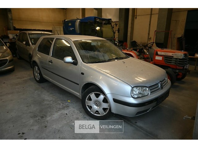 Vw golf - afbeelding 1 van  17