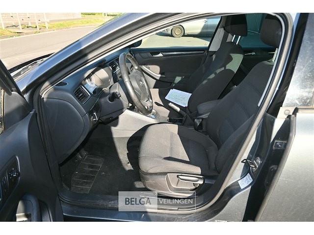 Vw jetta - afbeelding 24 van  26