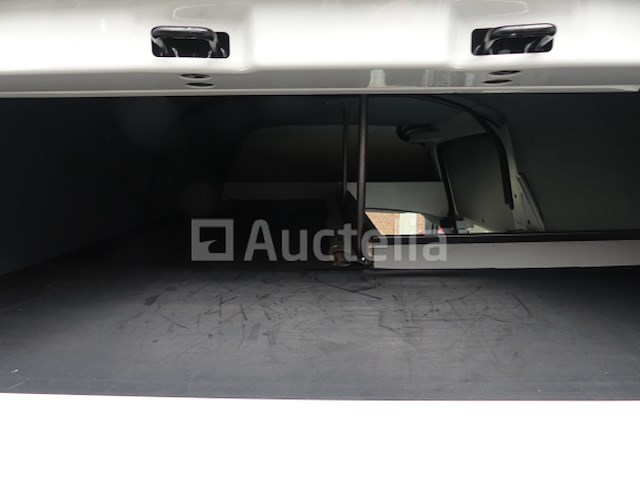 Vw kombi bestelwagen (2012-37,753 km) - afbeelding 24 van  41