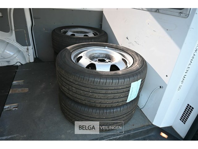 Vw kombi - afbeelding 19 van  25