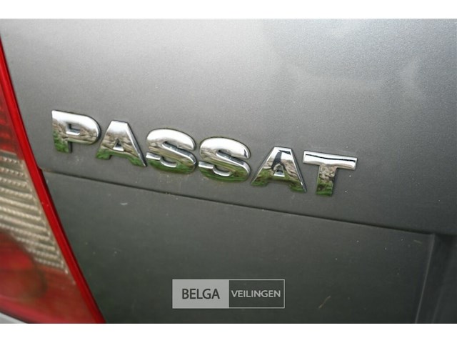 Vw passat enkel voor vergunninghouders en erkend centrum voor verschroting - afbeelding 8 van  11