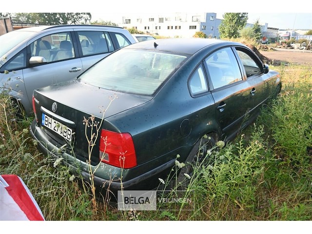Vw passat, enkel voor vergunninghouders en erkende centra voor verschrotting - afbeelding 6 van  7