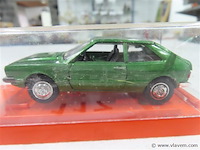 Vw passat - afbeelding 2 van  3