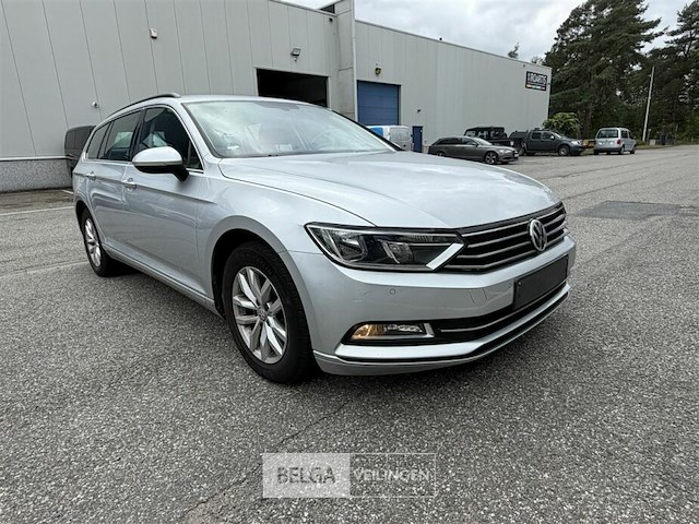Vw passat - afbeelding 19 van  33