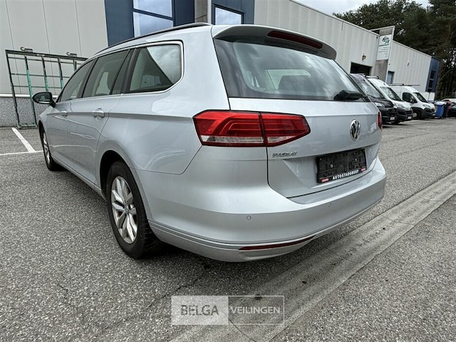 Vw passat - afbeelding 26 van  33