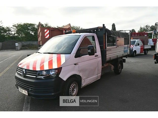 Vw transporter lichte vrachtwagen - afbeelding 1 van  26
