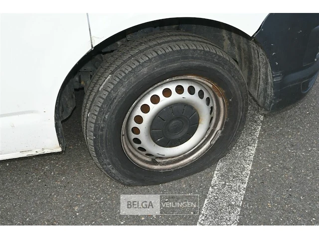 Vw transporter lichte vrachtwagen - afbeelding 20 van  26