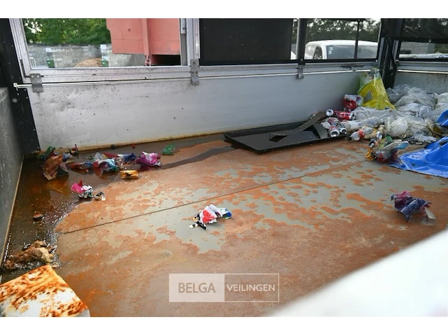Vw transporter lichte vrachtwagen - afbeelding 22 van  26