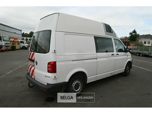 Vw transporter lichte vrachtwagen - afbeelding 18 van  29