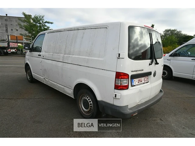 Vw transporter lichte vrachtwagen - afbeelding 18 van  27