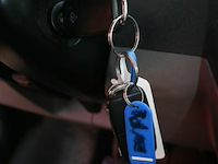 Vw transporter lichte vrachtwagen - afbeelding 2 van  25