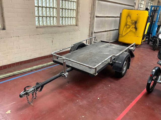 W winterhof aanhangwagen - afbeelding 2 van  11