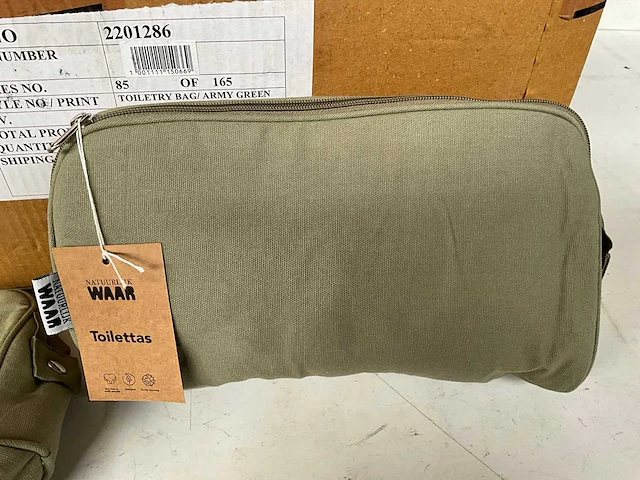 Waar fair trade toilettas katoen met afwasbare voering army green (50x) - afbeelding 2 van  6