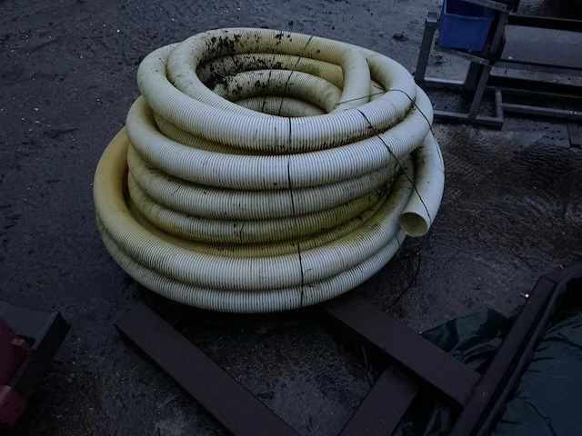 Wachtbuis diverse bouwmaterialen - afbeelding 1 van  2