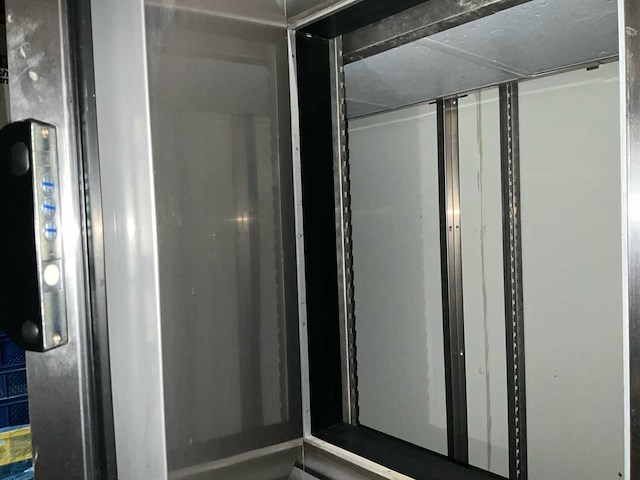 Wachtel stamm octopus professionele inox shockvriezer / snelkoeler (4-deurs) - afbeelding 10 van  11