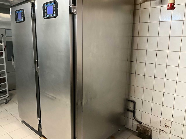 Wachtel stamm octopus rijskast / koelrijskast - functioneel (2x) - afbeelding 9 van  12