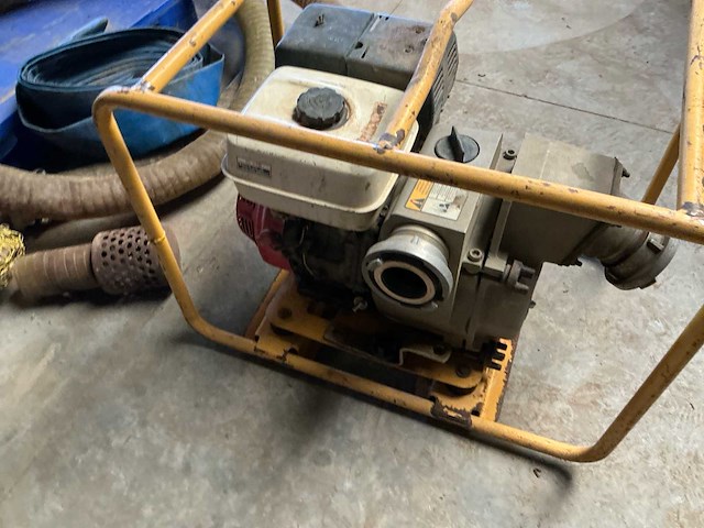 Wacker - honda waterpomp - afbeelding 2 van  4