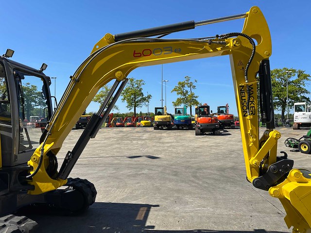 Wacker neuson - 2013 - 6003 - midigraafmachine - afbeelding 23 van  41