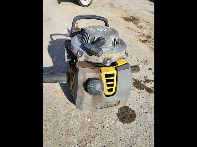 Wacker neuson bh 23 ongeteste thermische sloophamer - afbeelding 2 van  4