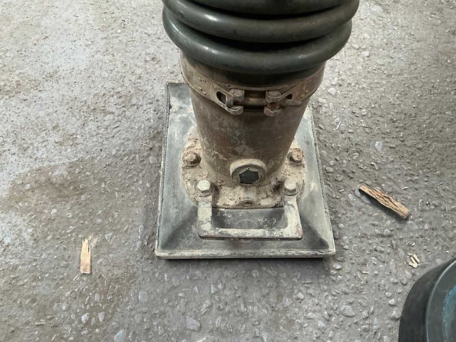 Wacker neuson bs60-2 te herstellen trilstamper (2x) - afbeelding 7 van  11