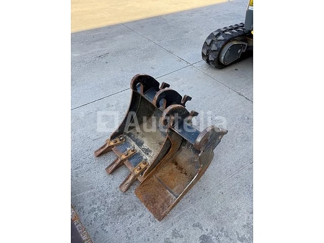 Wacker neuson ez17 mini rupsgraafmachine (2024-235 uur - vin: wnce1301a00007821) - afbeelding 8 van  9