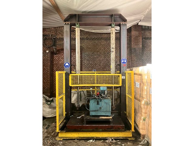 Waco guilotine - various graphic industry - afbeelding 7 van  14