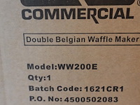Wafelmaker waring commercial - afbeelding 3 van  3
