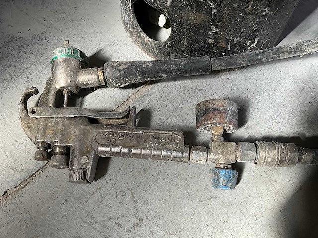 Wagner drukvat met verfpistool - afbeelding 3 van  4