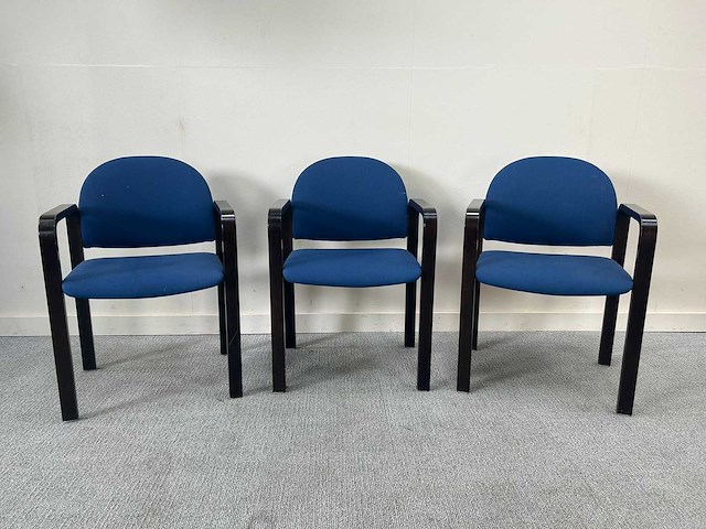 Waiting room chair (3x) - afbeelding 1 van  4