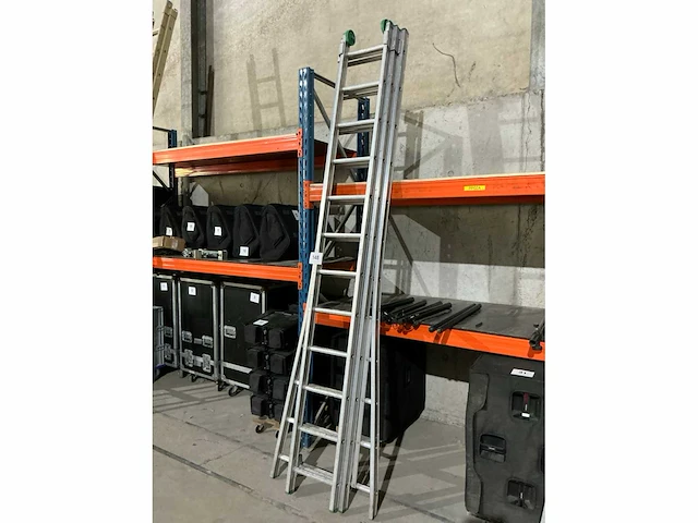 Wallemacq 3x12 schuifladder - afbeelding 1 van  4