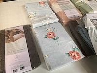 Walra mix kavel beddengoed - afbeelding 1 van  1