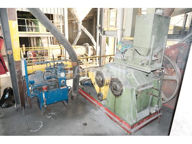 Walsmolen met hydraulische aandrijving - afbeelding 9 van  15