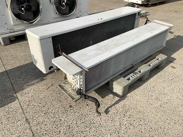 Walt roller fhvt 614 koelcompressor - afbeelding 1 van  7