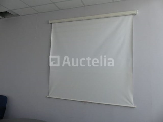 Wandgemonteerd projectiescherm - afbeelding 2 van  3