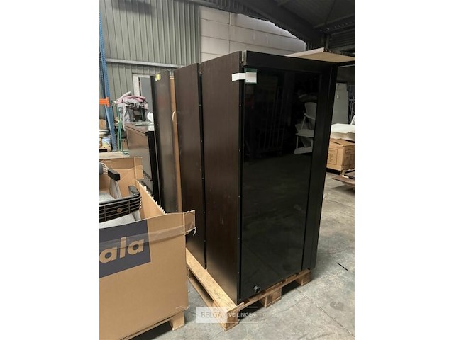 Wandkast gedemonteerd - afbeelding 2 van  20